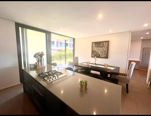2 BEDROOM APARTMENT FOR SALE IN SHEFFIELD BEACH